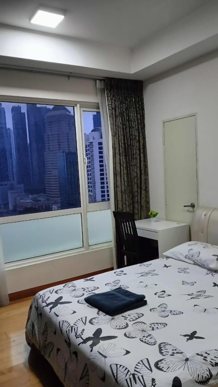Arh Home Klcc Kuala Lumpur Szoba fotó